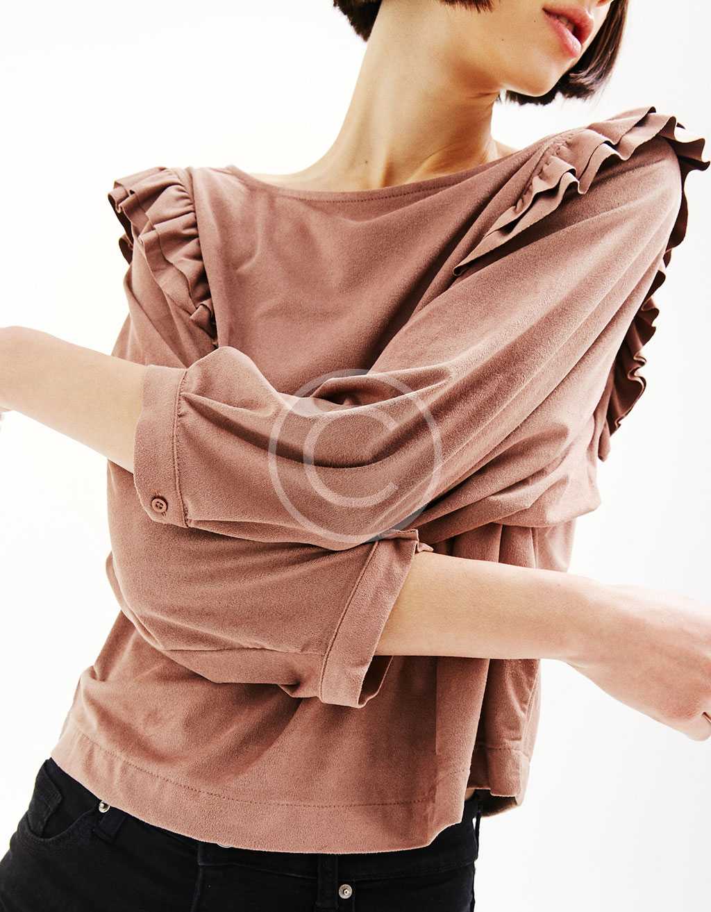 Pleated Blouse With Flared Sleeve — изображение 4