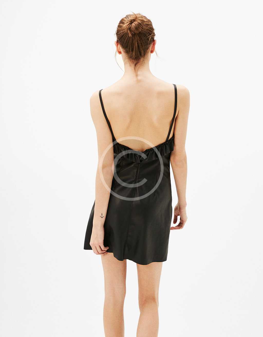 Off-The-Shoulder Leather Dress — изображение 3